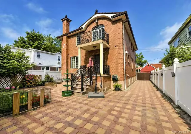 Photo 2 of Single family home for sale at 47 18 163rd Place, New York, NY 11358 | MLS# 1035346 | Listing updated on 2026-08-16