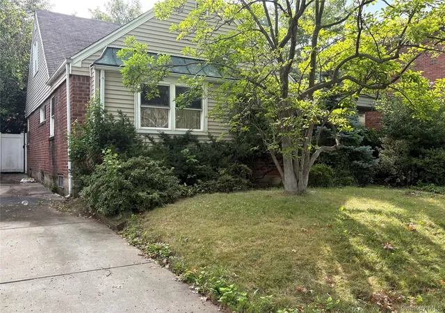 Photo 2 of Single family home for sale at 53 17 203rd Street, New York, NY 11364 | MLS# 1035347 | Listing updated on 2026-08-25