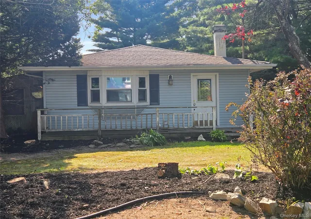 Photo 2 of Single family home for sale at 58 Terapin St, Brookhaven, NY 11950 | MLS# 1035375 | Listing updated on 2026-08-29