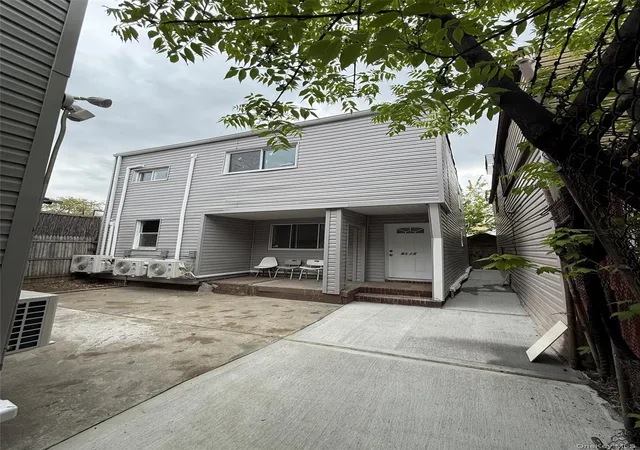Photo 3 of Multi family home for sale at 9113 77th Street, New York, NY 11421 | MLS# 1035384 | Listing updated on 2026-09-04