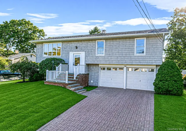 Photo 1 of Sale Pending at 10 Coronado Rd, Brookhaven, NY 11741 | MLS# 1035399 | Listing updated on 2026-08-26