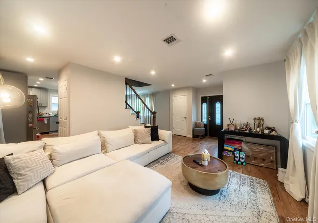 2nd image of 210 Abbott Ave, Greenburgh, NY 10523 | MLS# 1035404