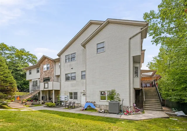 1st image of 4 Spruill Ct, Ramapo, NY 10952 | MLS# 1035407