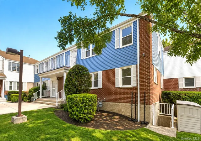 Condo for sale at 6861 Cloverdale Blvd #108, New York, NY 11364 | MLS# 1035450