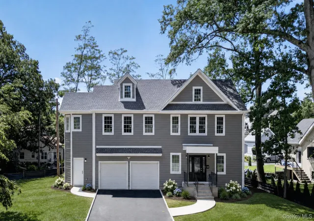 Photo 1 of Single family home for sale at 10 Beaver Landing, Harrison, NY 10528 | MLS# 1035463 | Listing updated on 2026-08-29