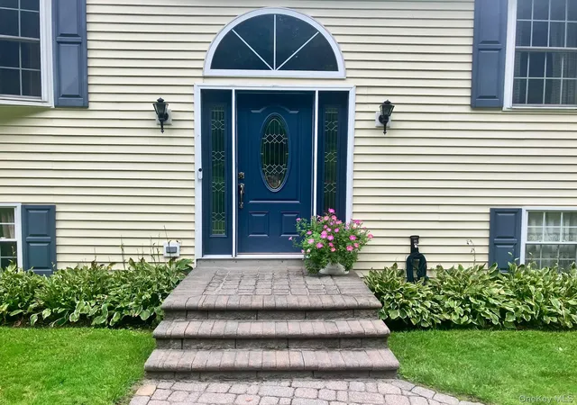 3rd image of 36 Carpenter Rd, Wawayanda, NY 10958 | MLS# 1035483