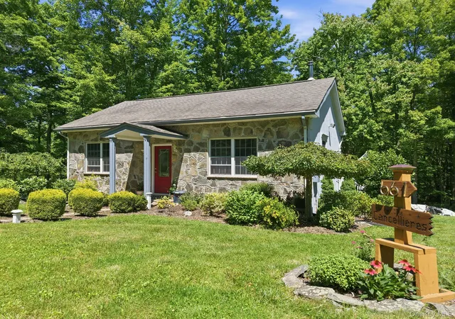 2nd image of 661 Oak Ridge Rd, Wawarsing, NY 12428 | MLS# 1035508