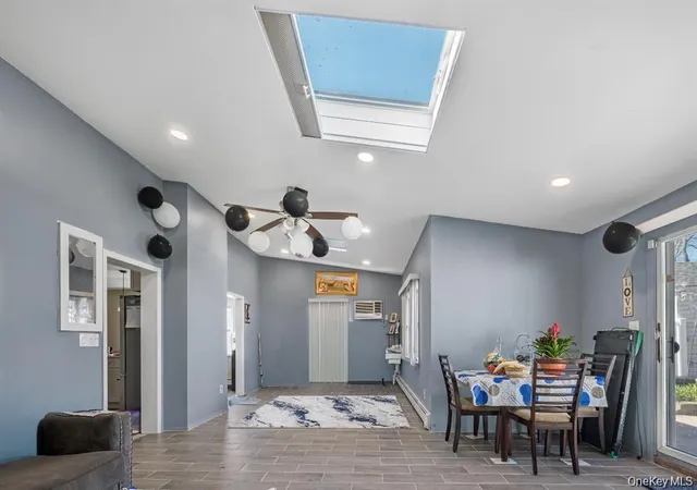 Photo 5 of Single family home for sale at 758 Wyngate Dr, Hempstead, NY 11580 | MLS# 1035532 | Listing updated on 2026-08-07