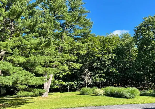 18th image of 2195 Route 302, Wallkill, NY 10919 | MLS# 1035543