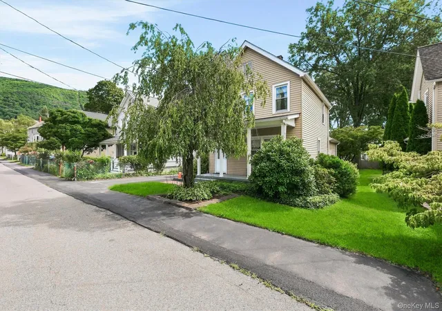 Photo 3 of Sale Pending at 73 Union St, Beacon, NY 12508 | MLS# 1035549 | Listing updated on 2026-09-02