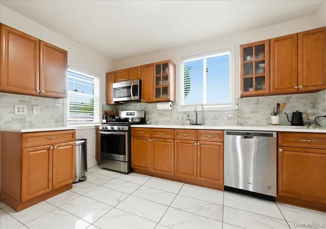 Photo 3 of Single family home for sale at 351 Hewlett Pkwy, Hempstead, NY 11557 | MLS# 1035584 | Listing updated on 2026-09-04