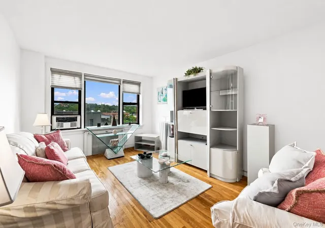 Photo 1 of Condo for sale at 10 Franklin Ave #2A, White Plains, NY 10601 | MLS# 1035588 | Listing updated on 2026-09-01