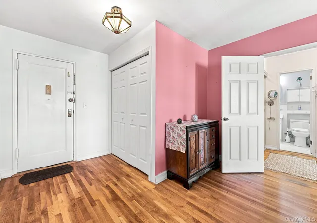 Photo 2 of Condo for sale at 10 Franklin Ave #2A, White Plains, NY 10601 | MLS# 1035588 | Listing updated on 2026-09-01