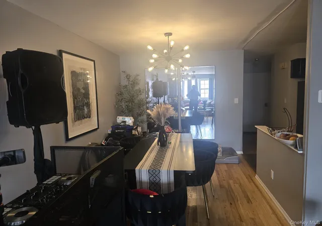 Photo 1 of House for sale at 8911 Pontiac St, New York, NY 11427 | MLS# 1035596 | Listing updated on 2026-09-02
