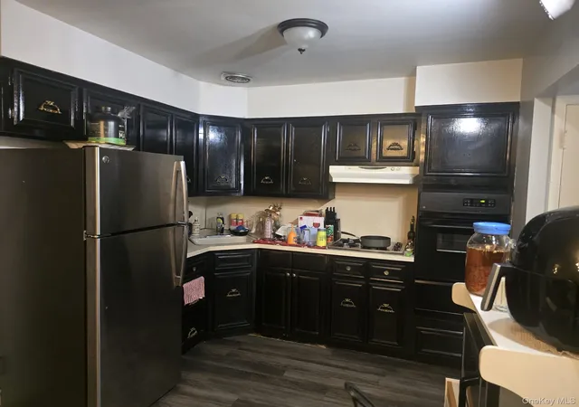 Photo 4 of House for sale at 8911 Pontiac St, New York, NY 11427 | MLS# 1035596 | Listing updated on 2026-09-02
