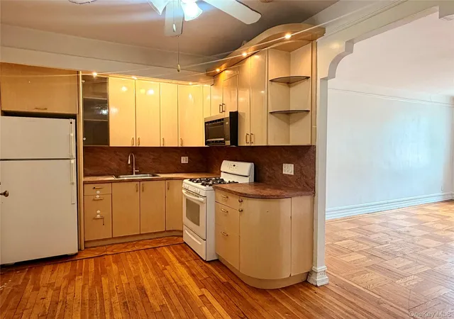 Photo 1 of Condo for sale at 1717 Avenue N #2K, New York, NY 11230 | MLS# 1035632 | Listing updated on 2026-09-20