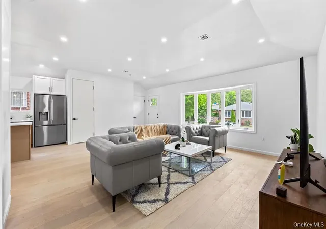 Photo 3 of Single family home for sale at 22659 76th Road, New York, NY 11364 | MLS# 1035655 | Listing updated on 2026-09-05