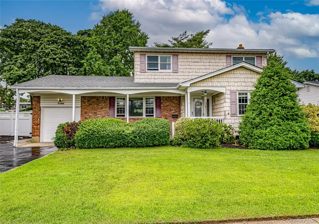 Photo 1 of Sale Pending at 16 Regina Dr, Islip, NY 11782 | MLS# 1035657 | Listing updated on 2026-09-02