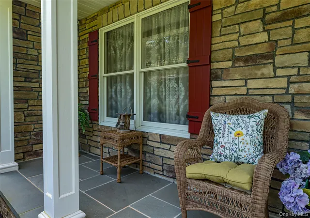 Photo 3 of Sale Pending at 14 Breeze Hl Rd, Huntington, NY 11768 | MLS# 1035695 | Listing updated on 2026-09-03