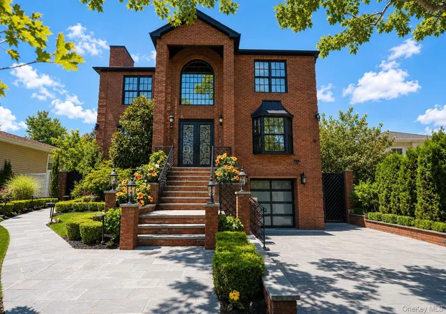 Photo 2 of Single family home for sale at 28 Durges St, New York, NY 10304 | MLS# 1035710 | Listing updated on 2026-08-12