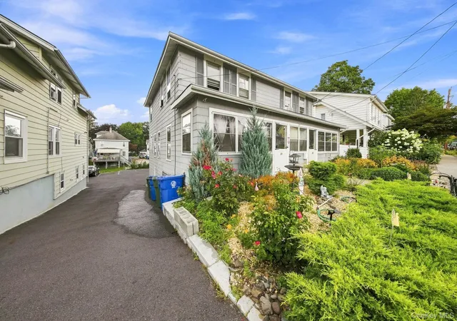 2nd image of 11 Sunnyside Ave, Middletown, NY 10940 | MLS# 1035711
