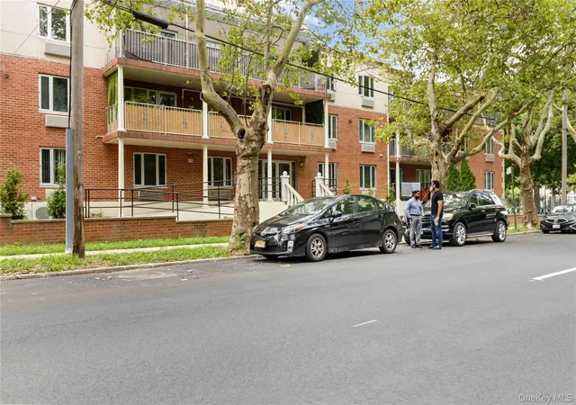 Photo 2 of Sale Pending at 6434 Grand Central Pkwy #1E, New York, NY 11375 | MLS# 1035739 | Listing updated on 2026-09-03
