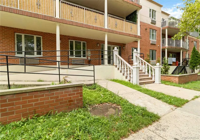 Photo 3 of Sale Pending at 6434 Grand Central Pkwy #1E, New York, NY 11375 | MLS# 1035739 | Listing updated on 2026-09-03