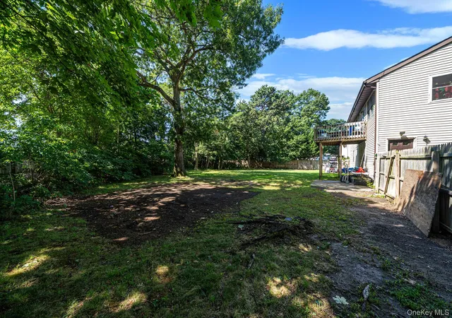 Photo 4 of Sale Pending at 452 Ocean Ave, Islip, NY 11722 | MLS# 1035745 | Listing updated on 2026-08-24