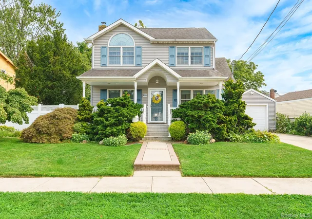 1st image of 219 Leonard St, Hempstead, NY 11710 | MLS# 1035751