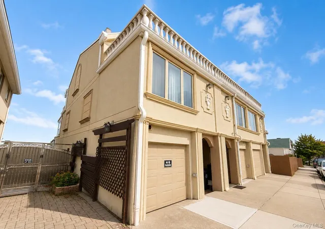1st image of 822 Dean Ave, New York, NY 10465 | MLS# 1035762