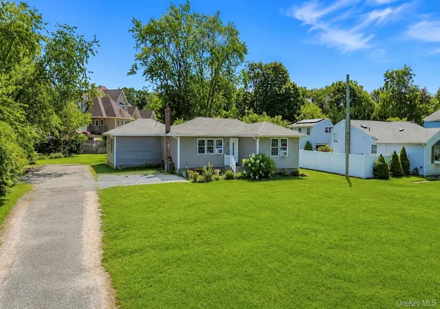 Photo 1 of Single family home for sale at 899 Hawkins Ave, Brookhaven, NY 11755 | MLS# 1035767 | Listing updated on 2026-08-29