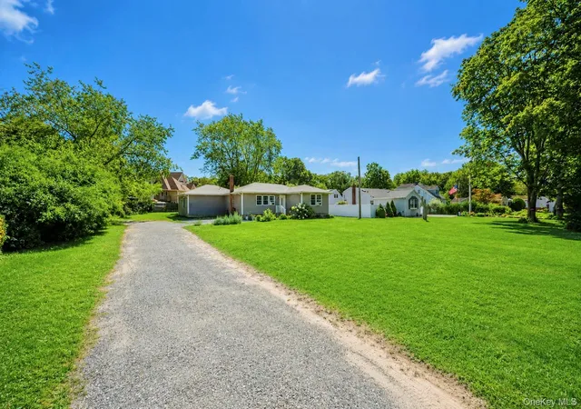 Photo 3 of Single family home for sale at 899 Hawkins Ave, Brookhaven, NY 11755 | MLS# 1035767 | Listing updated on 2026-08-29