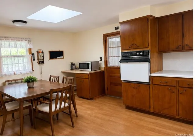 3rd image of 39 Cleveland St, Brookhaven, NY 11772 | MLS# 1035779
