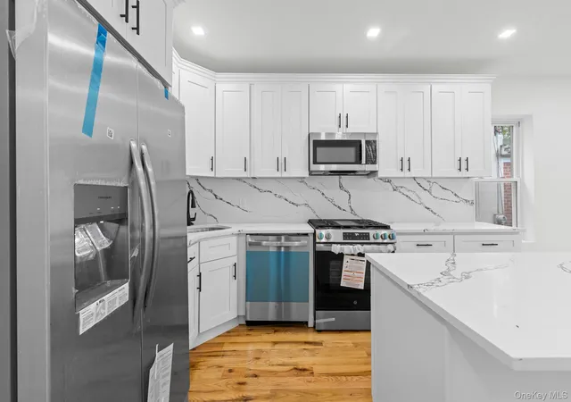 Photo 3 of Single family home for sale at 131-19 86th Road, New York, NY 11418 | MLS# 1035799 | Listing updated on 2026-09-03