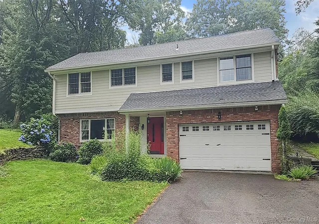 Photo 1 of Single family home for sale at 115 Park Ln, Harrison, NY 10604 | MLS# 1035805 | Listing updated on 2026-09-02