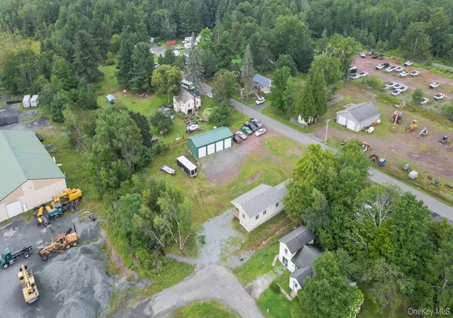 35th image of 12 Gandy Ln, Thompson, NY 12701 | MLS# 1035811