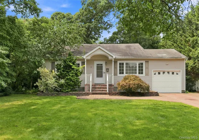 1st image of 27 S Ketcham Ave, Babylon, NY 11701 | MLS# 1035818