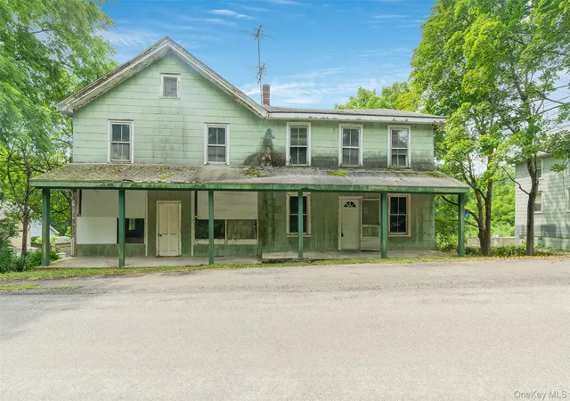 Photo 1 of Single family home for sale at 50 Maple St, Catskill, NY 12414 | MLS# 1035830 | Listing updated on 2026-08-07