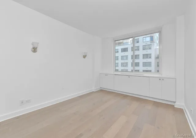 4th image of 220 E 65Th St #11C, New York, NY 10065 | MLS# 1035837