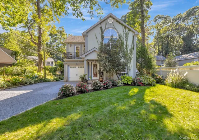 Photo 1 of Single family home for sale at 15 Wildwood Rd, Riverhead, NY 11792 | MLS# 1035844 | Listing updated on 2026-10-06