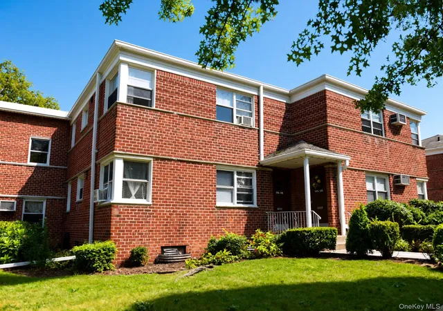 Condo for sale at 196-08 Pompeii Ave #1B, New York, NY 11423 | MLS# 1035861