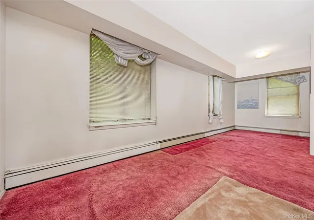 3rd image of 51 Edwards St #T, North Hempstead, NY 11577 | MLS# 1035864