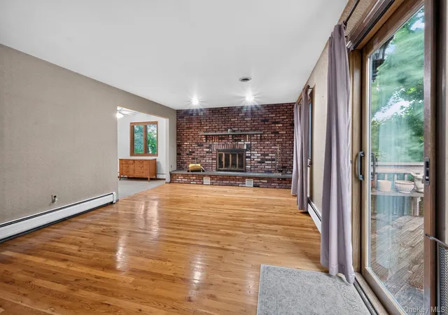 Photo 3 of Single family home for sale at 211 Waters Edge, Clarkstown, NY 10989 | MLS# 1035867 | Listing updated on 2026-08-25