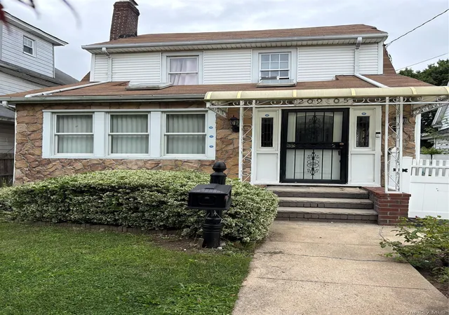 Photo 1 of Single family home for sale at 20905 Hollis Ave, New York, NY 11429 | MLS# 1035878 | Listing updated on 2026-08-17