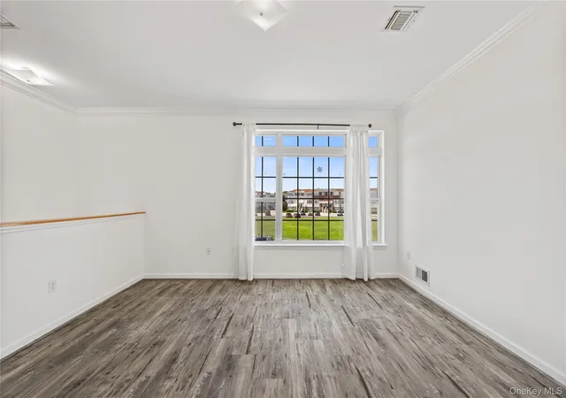 Photo 4 of Sale Pending at 102 Surf Dr, New York, NY 10473 | MLS# 1035885 | Listing updated on 2026-09-05