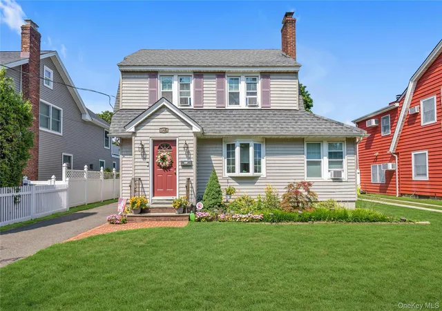 Photo 2 of Sale Pending at 145 Raymond St, Hempstead, NY 11570 | MLS# 1035927 | Listing updated on 2026-08-21