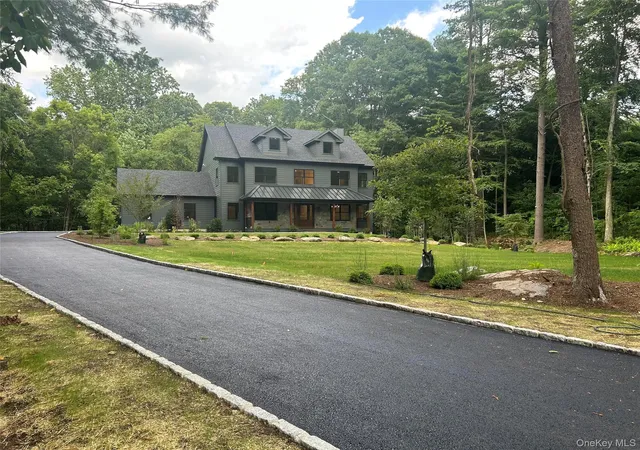 Photo 2 of Single family home for sale at 86 Old Logging Rd, Pound Ridge, NY 10506 | MLS# 1035942 | Listing updated on 2026-10-07