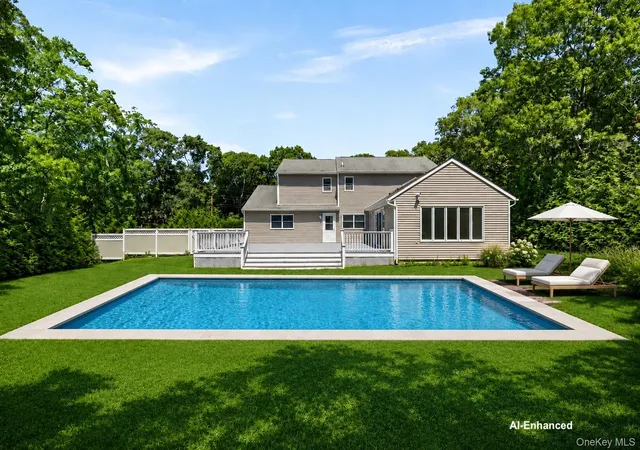 Photo 3 of Single family home for sale at 39 Sherwood Rd, Southampton, NY 11946 | MLS# 1035961 | Listing updated on 2026-09-16