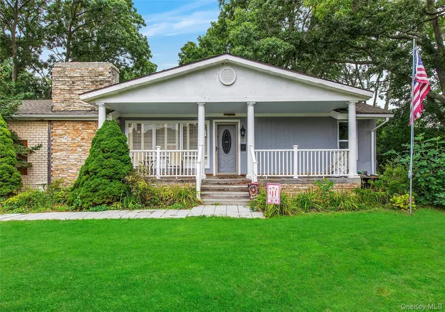2nd image of 170 Division Ave, Brookhaven, NY 11715 | MLS# 1035989