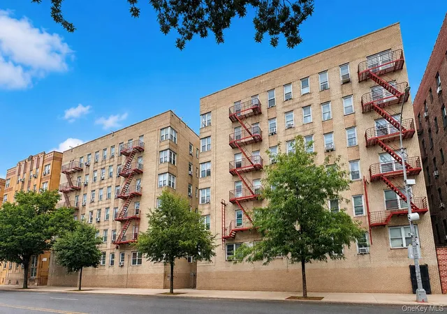 Photo 1 of Condo for sale at 2160 Bronx Park E #1F, New York, NY 10462 | MLS# 1035990 | Listing updated on 2026-09-05